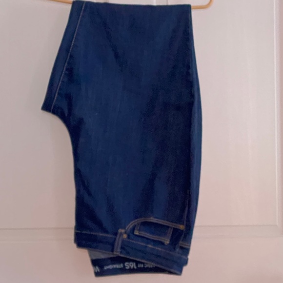 westport classic fit straight jeans